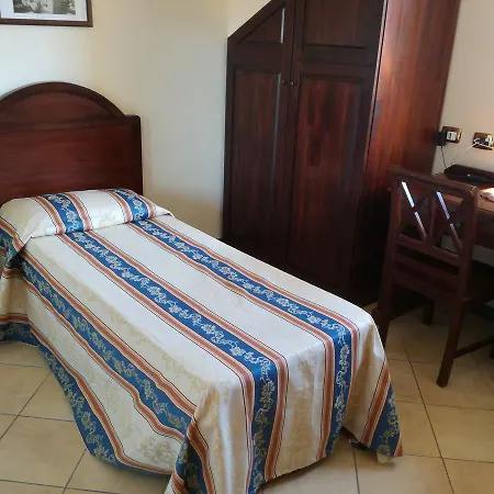 Guglielmo Ii Apartment